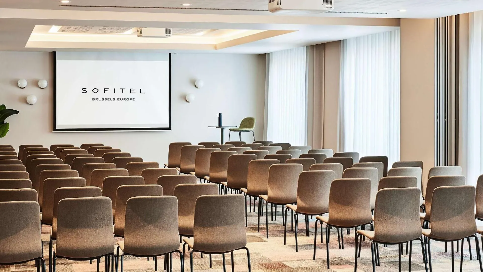 Sofitel Brussels Europe Hotel 5*,